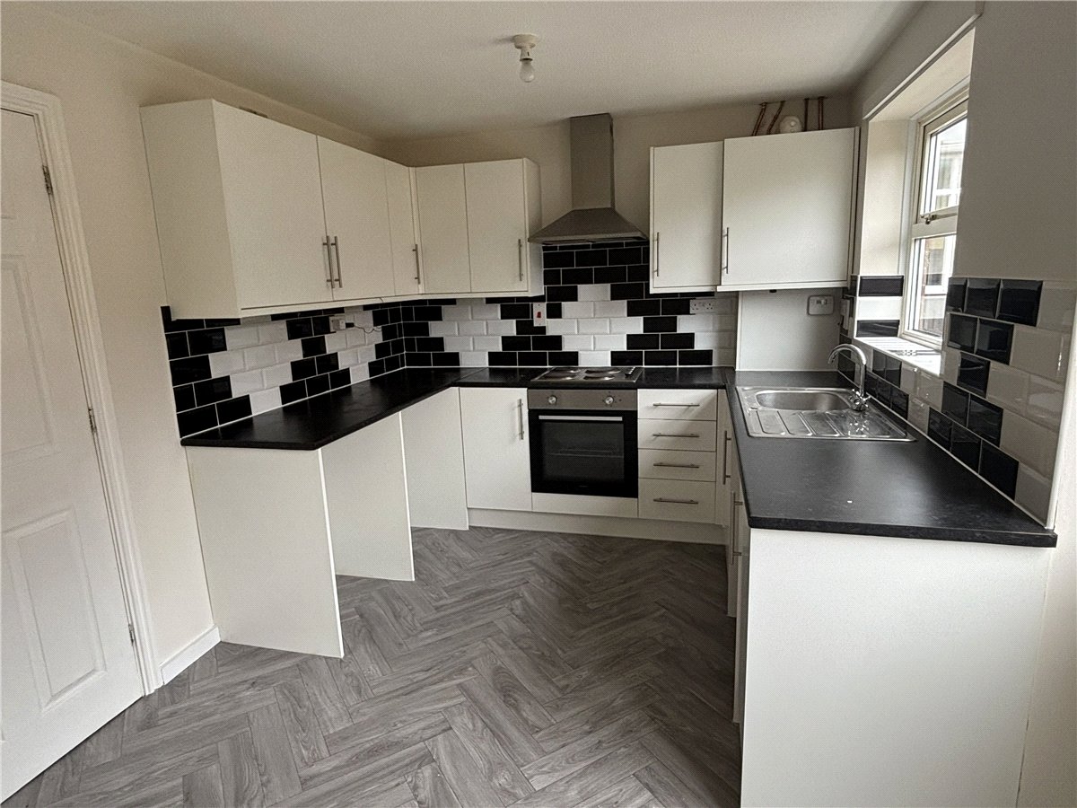 3 bedroom House, Westerton Drive, Bramley, S66 - Available, Image 1