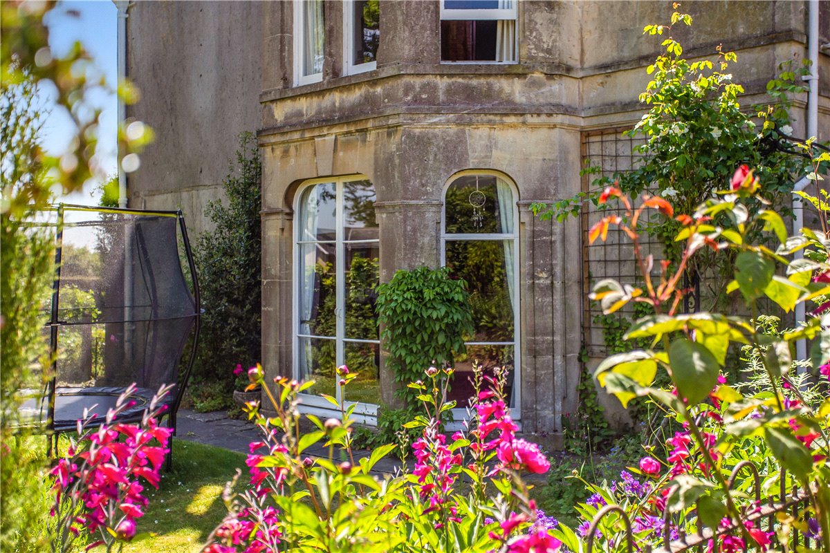 2 bedroom Flat, Church Road, Combe Down, BA2 - Available, Image 14