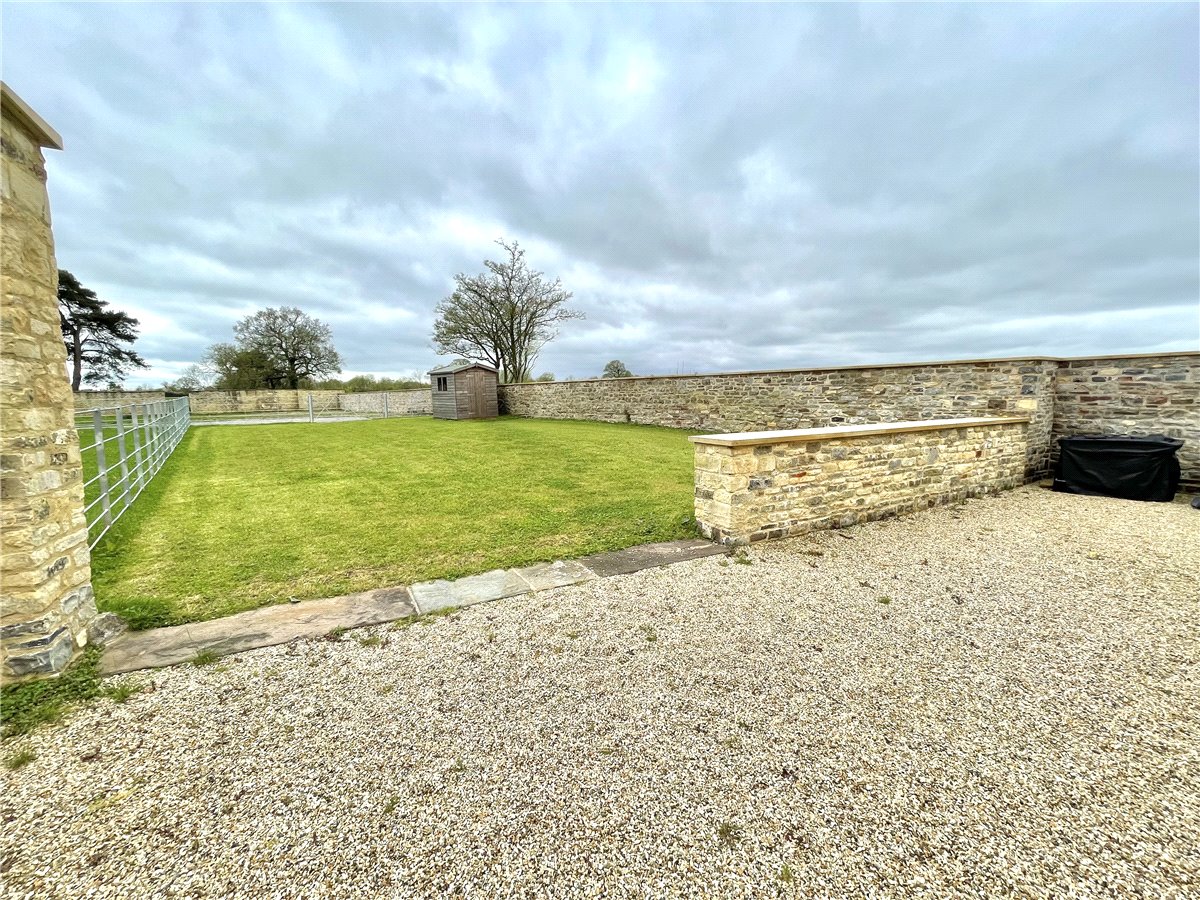 3 bedroom House, Dodington Lane, Dodington, BS37 - , Image 11