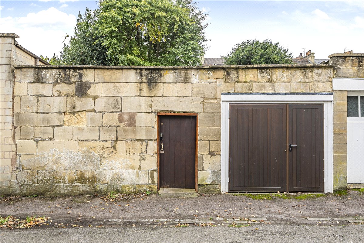 5 bedroom House, Beaufort East, Bath, BA1 - Sold, Image 1