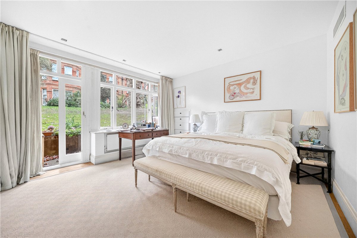 4 bedroom Maisonette, Harrington Gardens, South Kensington, SW7 - Available, Image 4