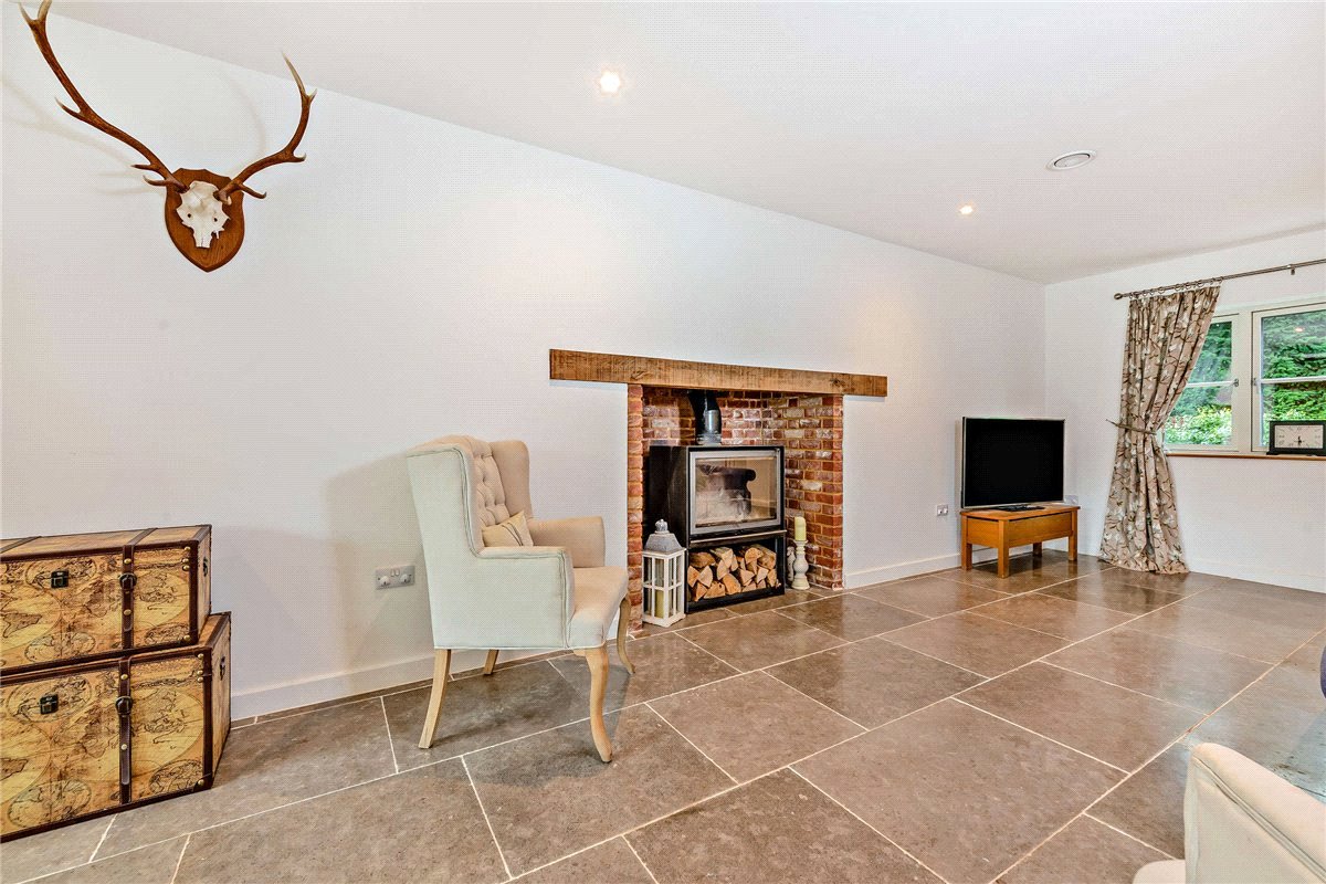 4 bedroom House, Highfield, Ashmansworth, RG20 - Available, Image 7