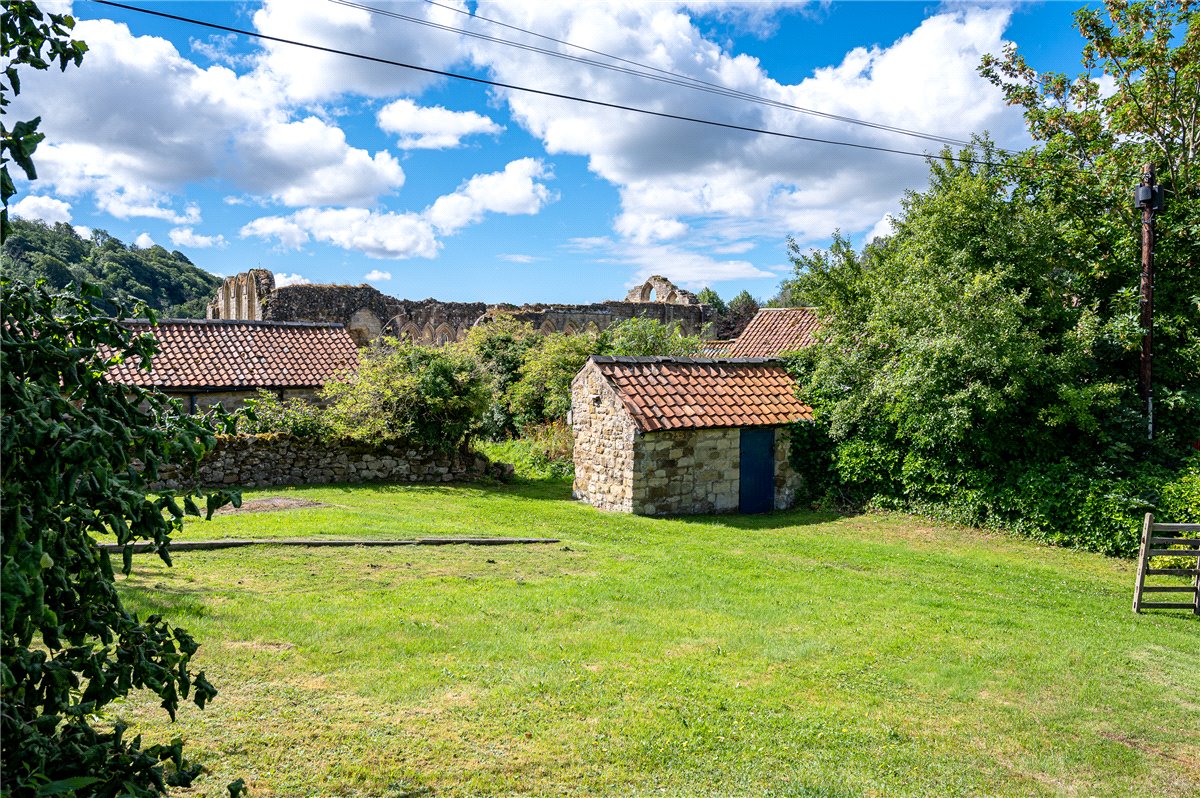 3 bedroom House, Rievaulx, York, YO62 - Sold, Image 2