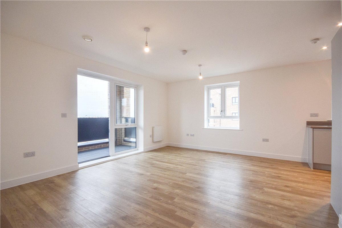 1 bedroom Flat, Saffron Way, Cherry Hinton, CB1 - Available, Image 5