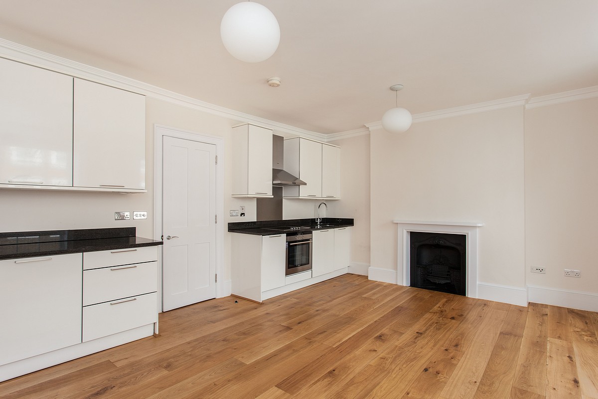1 bedroom Flat, Manchester Street, Marylebone, W1U - Available, Image 5
