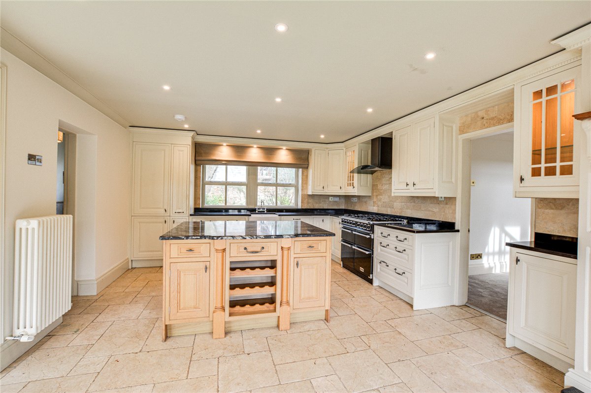 4 bedroom House, Glazebrook Lane, Glazebrook, WA3 - Available, Image 13