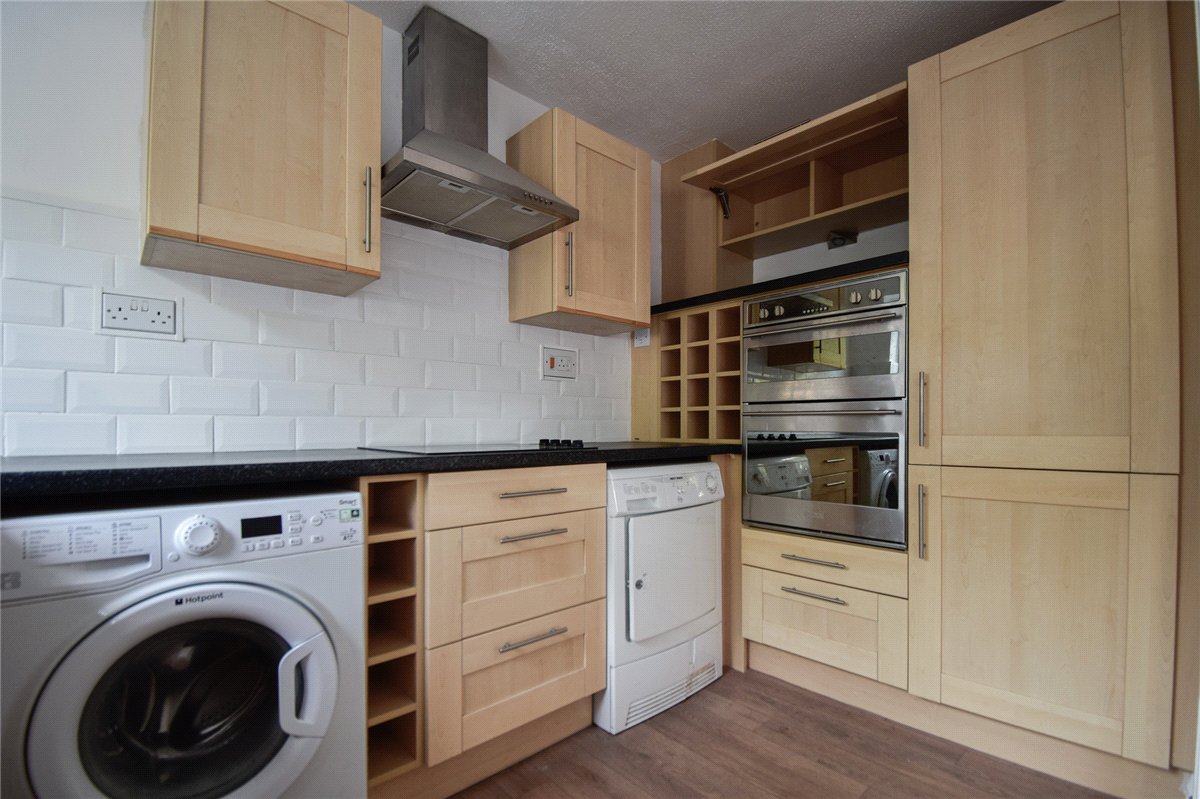 3 bedroom House, Lambourn Close, Trumpington, CB2 - Let Agreed, Image 2