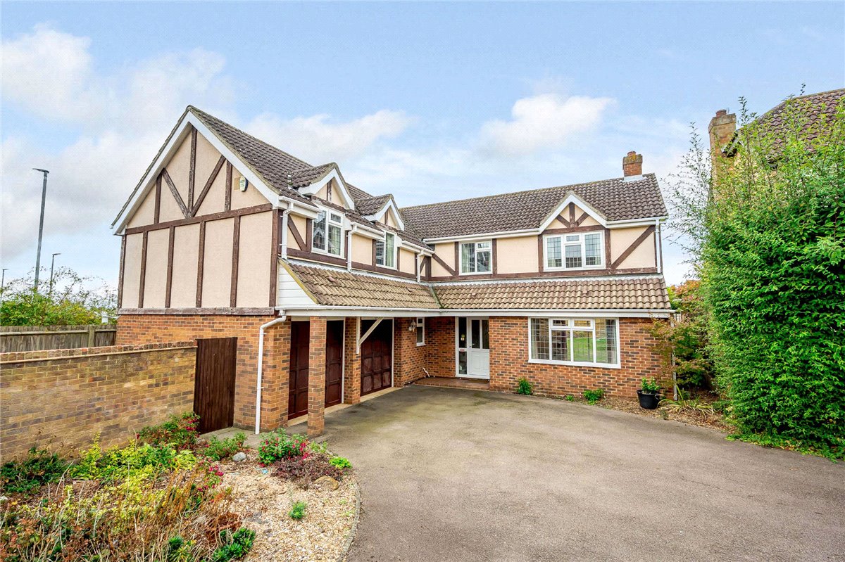 5 bedroom House, Kendal Close, Boothville, NN3 - Sold