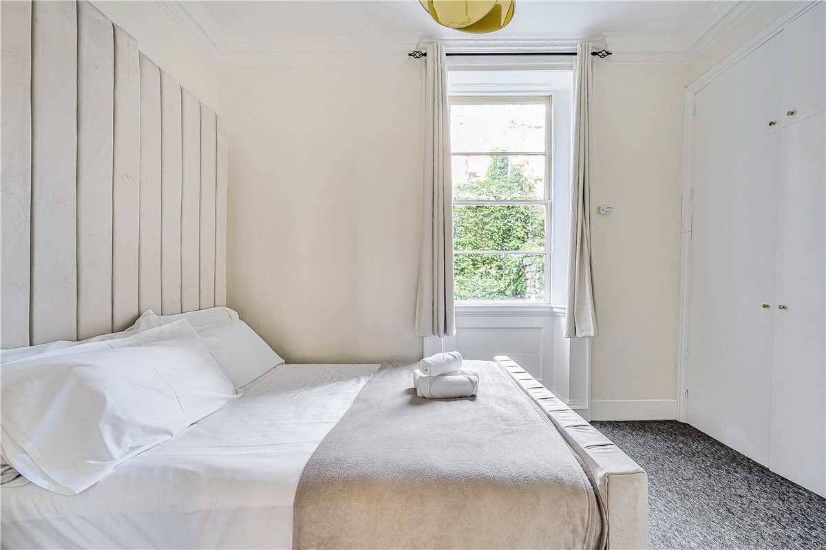 1 bedroom Flat, New King Street, Bath, BA1 - Sold, Image 1