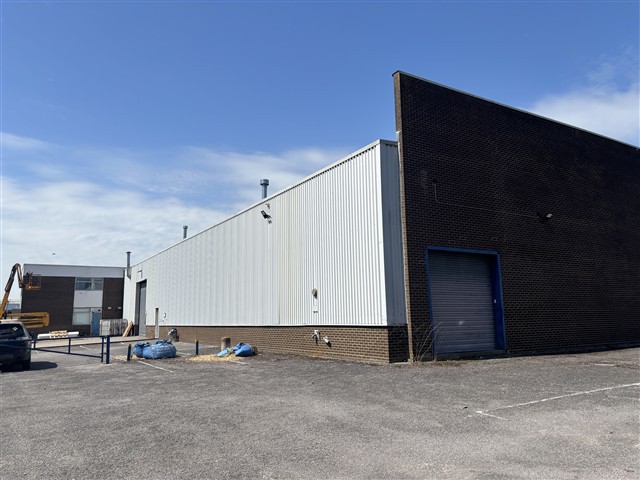 13822 Sq Ft, Kingsway, Andover, SP10 - Available, Image 1