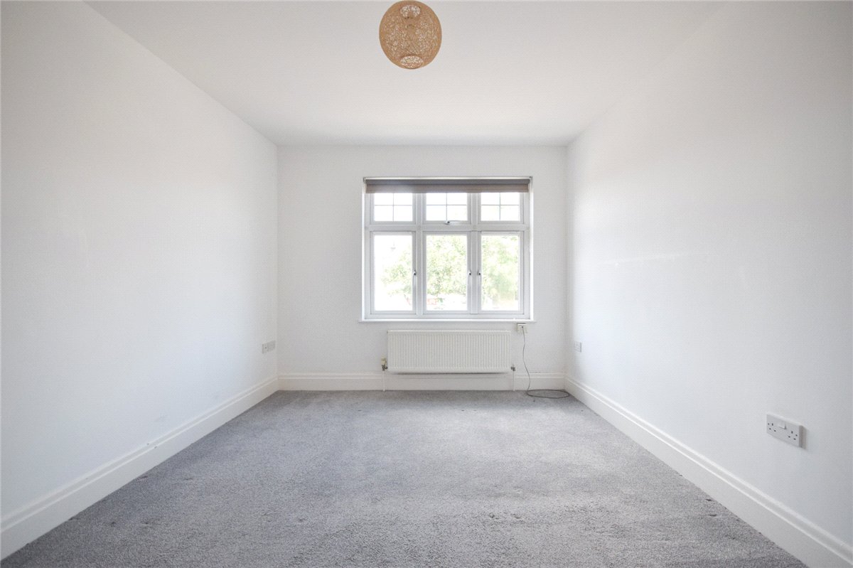 3 bedroom Flat, Chesterton Road, Cambridge, CB4 - Available, Image 3