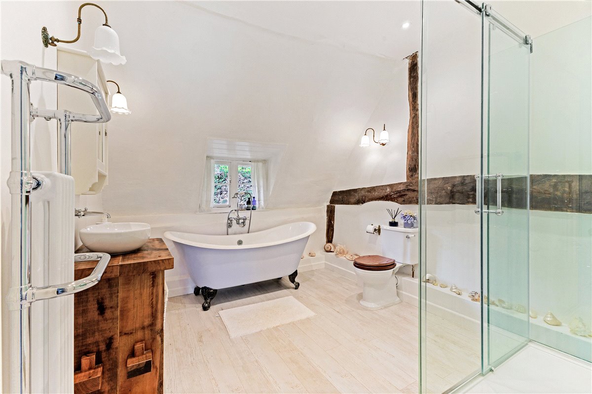 4 bedroom House, East Grafton, Marlborough, SN8 - Sold, Image 12