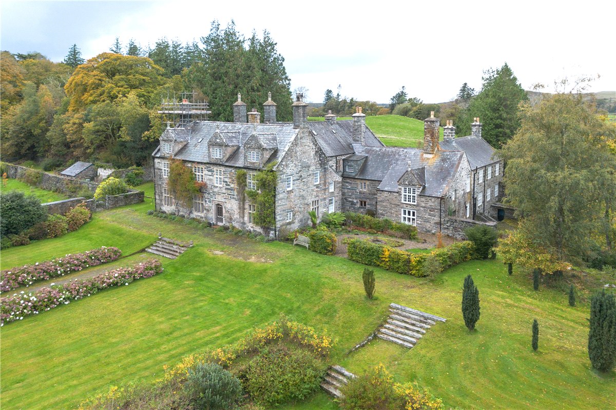 11 bedroom House, Talsarnau, Gwynedd, LL47 - Available, Image 65