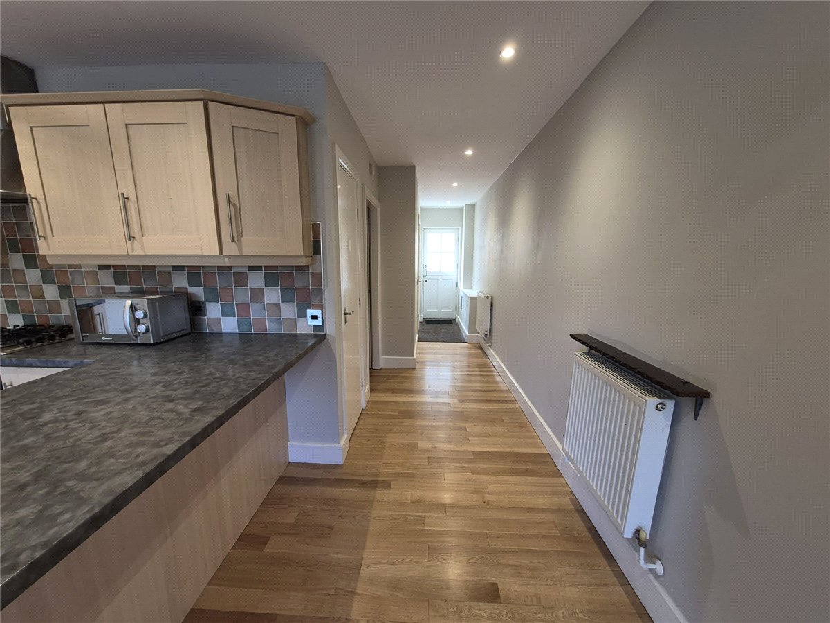 1 bedroom Flat, Square Street, Ramsbottom, BL0 - Available, Image 4