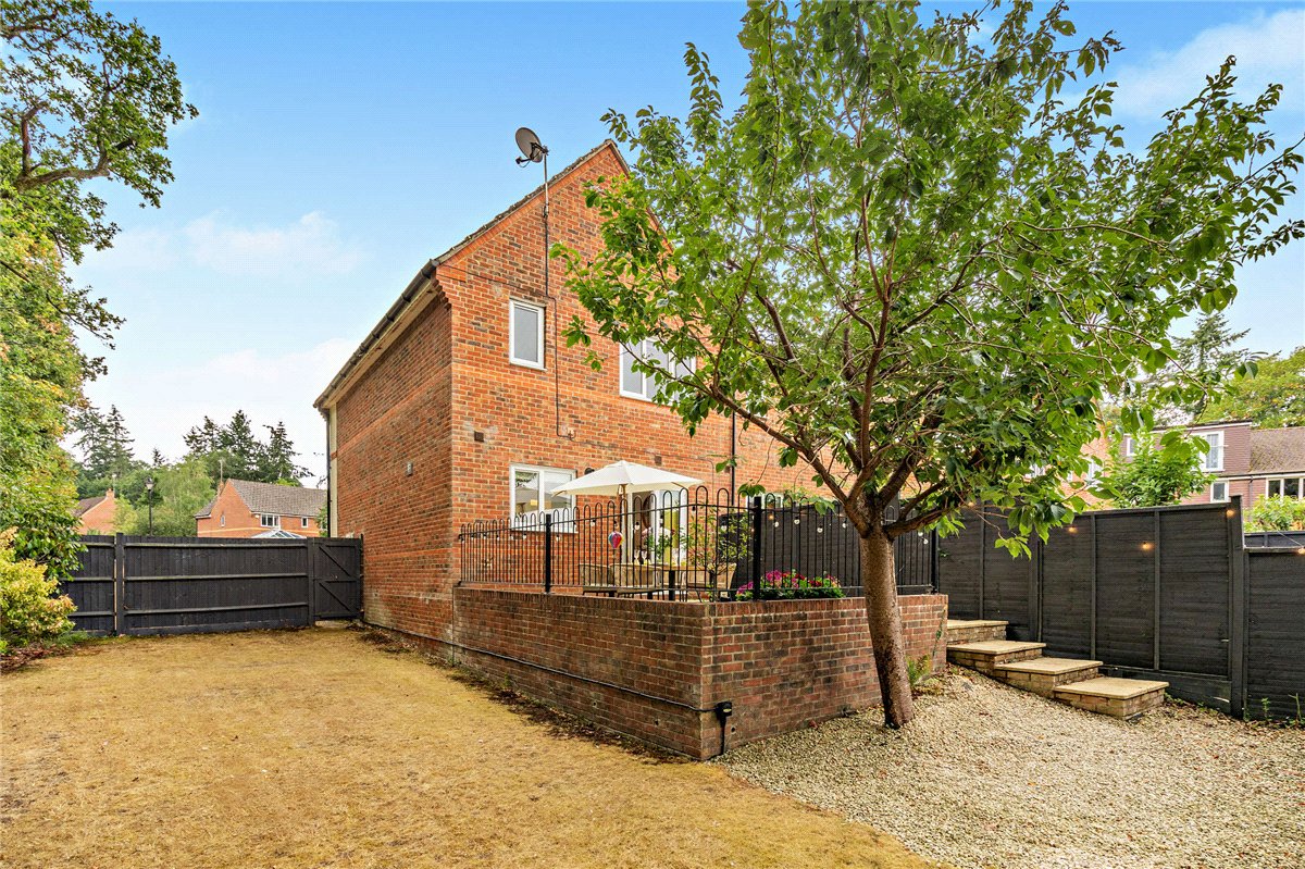 3 bedroom House, Mandarin Drive, Newbury, RG14 - Available, Image 17