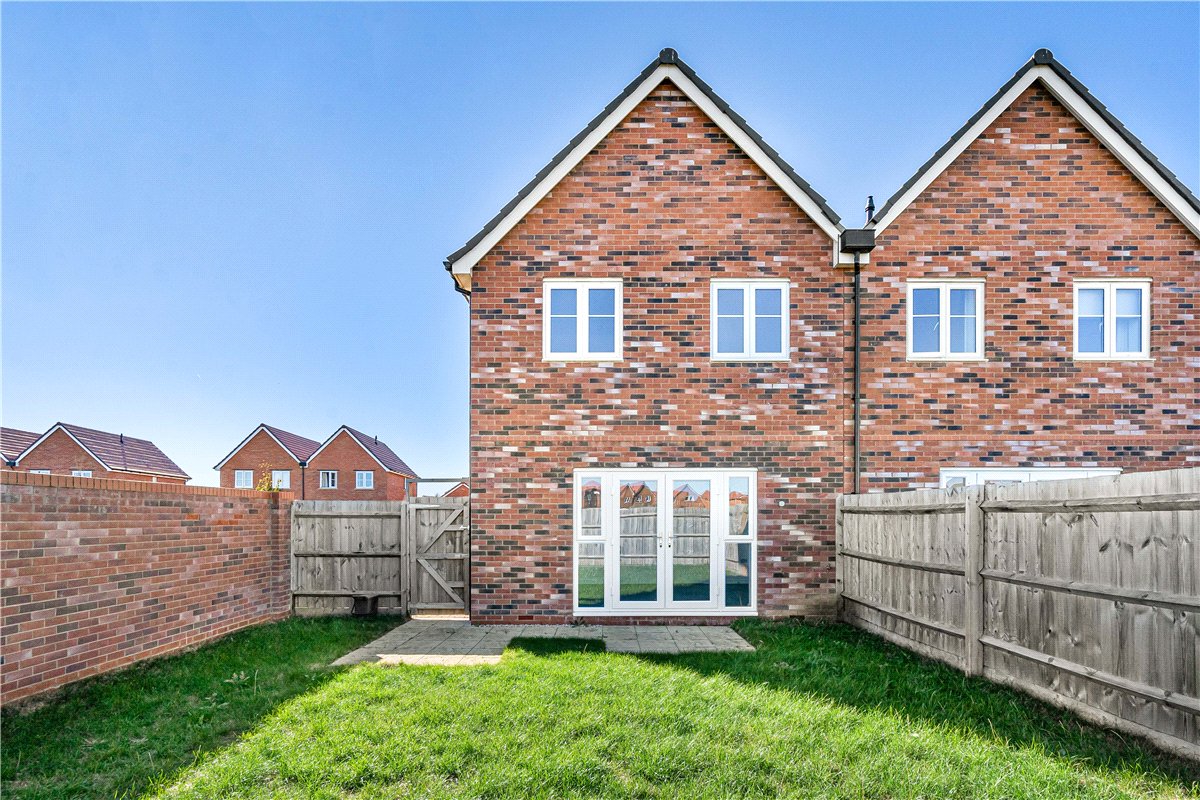 3 bedroom House, Sparrowhawk Crescent, Wootton, NN4 - Let Agreed, Image 7