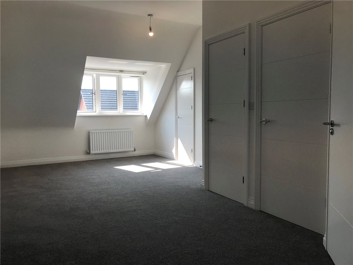 3 bedroom House, Butcher Crescent, Glebe Farm, MK17 - , Image 10