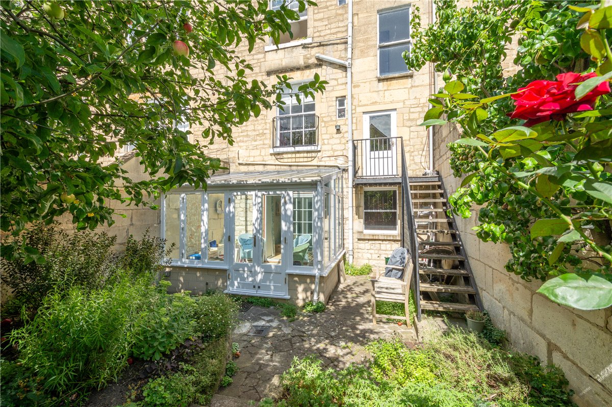 2 bedroom Maisonette, New King Street, Bath, BA1 - Available, Image 1