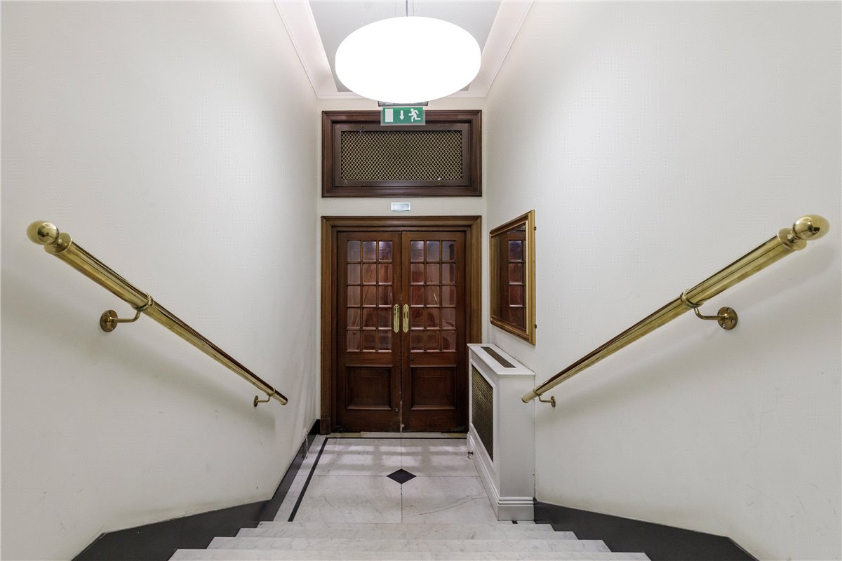 2 bedroom Residential, New Cavendish Street, Marylebone, W1G - Sold, Image 2