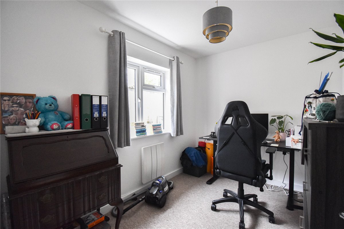 2 bedroom Bungalow, Station Road, Impington, CB24 - Available, Image 5