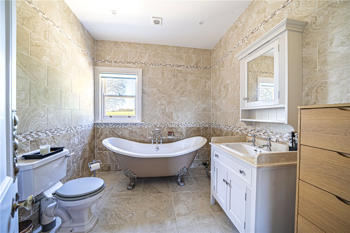 4 bedroom House, Fullerton, Andover, SP11 - Let Agreed, Image 10