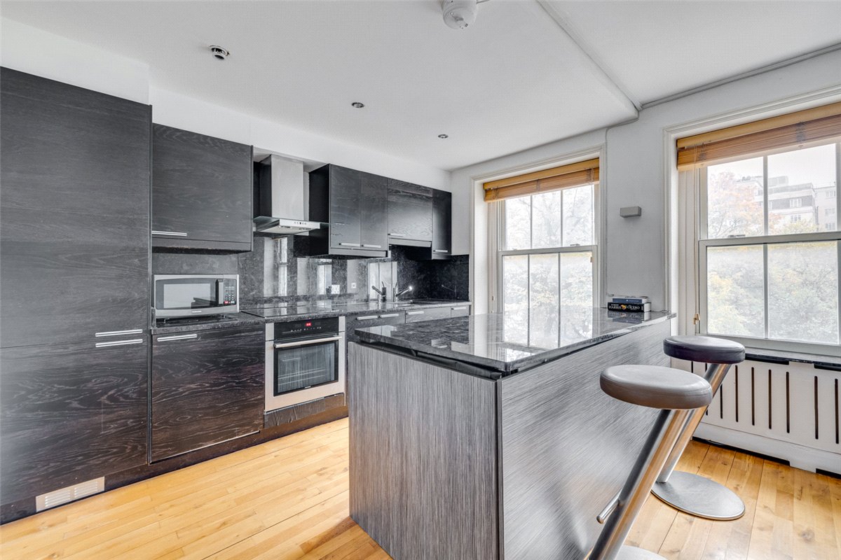 3 bedroom Flat, Ennismore Gardens, Knightsbridge, SW7 - Available, Image 1