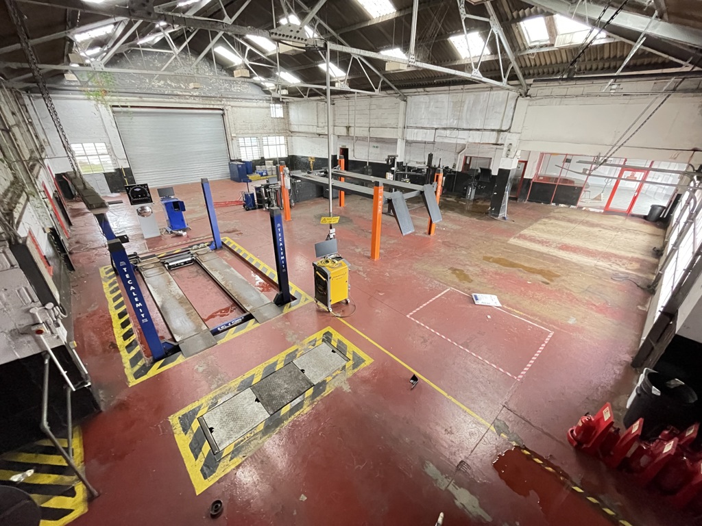 6637 Sq Ft, 302 Abingdon Road Depot, Oxford, OX1 - Available, Image 1