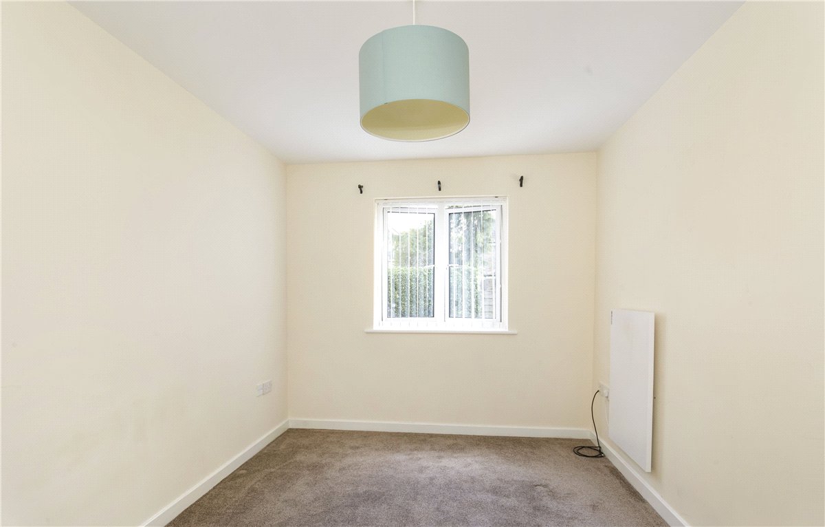 2 bedroom Flat, Oak Tree Court, Haxby, YO32 - Available, Image 1