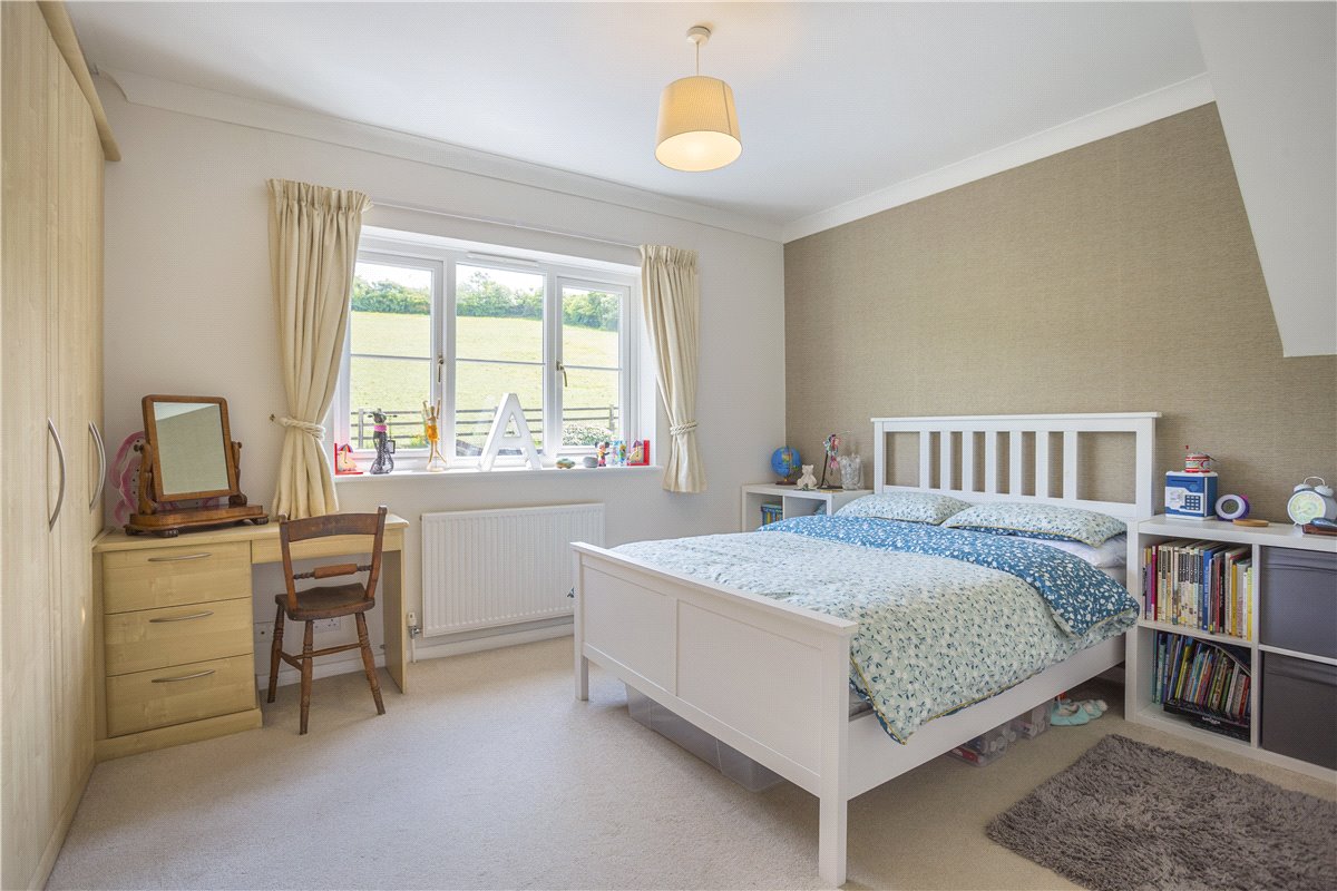 4 bedroom House, Chandlers Lane, Aldbourne, SN8 - Available, Image 11