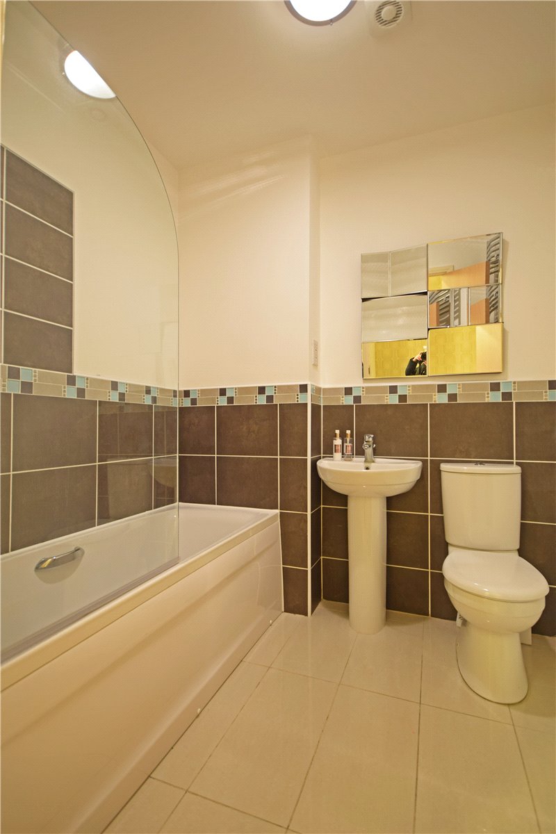 2 bedroom Flat, Burlton Road, Cambridge, CB3 - , Image 6