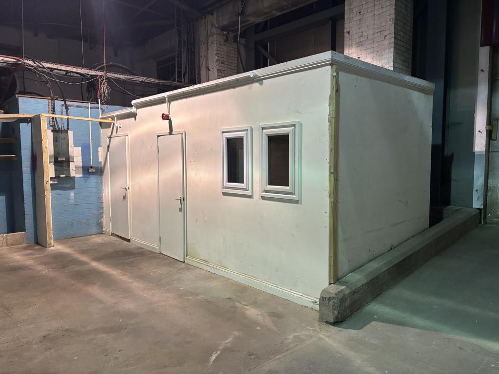 1907 Sq Ft, Walford Cross, Taunton, TA2 - Available, Image 11