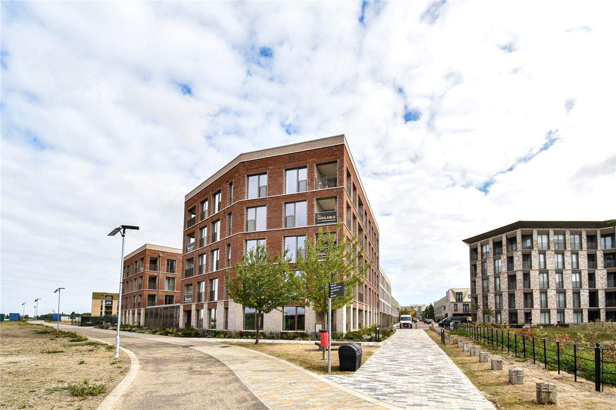 2 bedroom Flat, Aston Terrace, Cambridge, CB3 - 