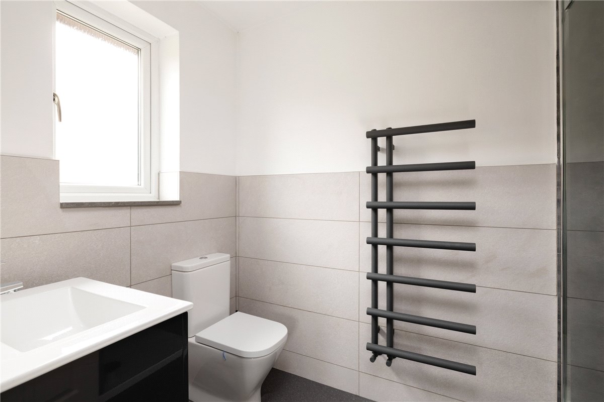 6 bedroom House, Allerthorpe, York, YO42 - Available, Image 9