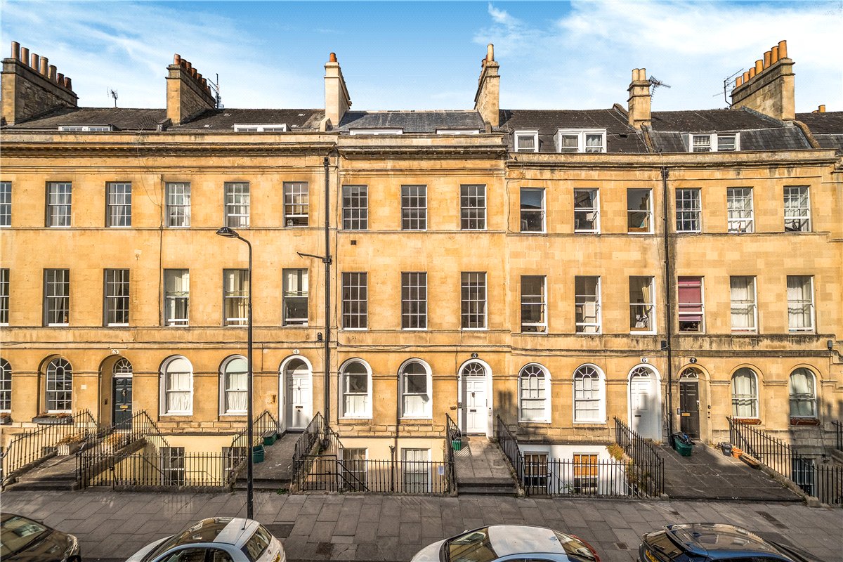 2 bedroom Flat, Henrietta Street, Bath, BA2 - Available