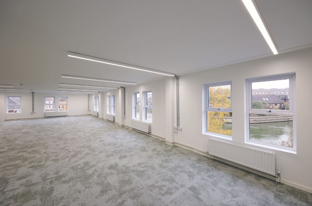 1748 Sq Ft, First Floor 1-5 Buckingham Street, Oxford, OX1 - Available, Image 1