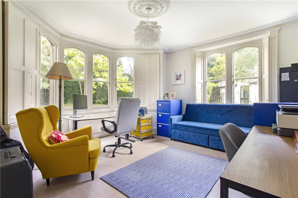 8 bedroom House, Castlefields, Calne, SN11 - Available, Image 7