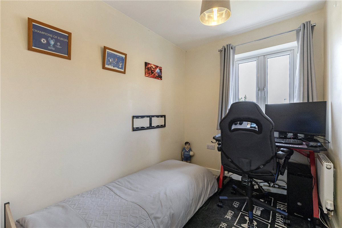3 bedroom House, Hawking Way, Cottenham, CB24 - Available, Image 6