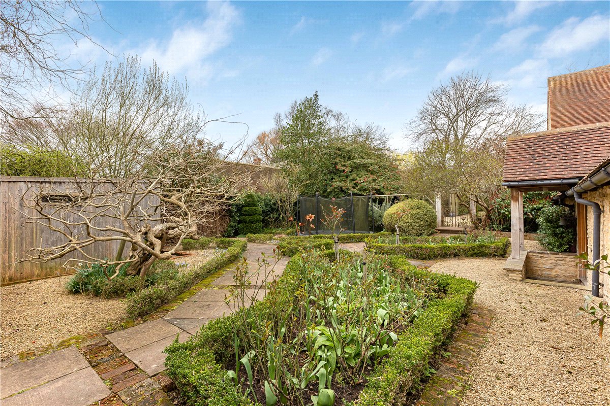 5 bedroom Barn Conversion, Great Haseley, , OX44 - Available, Image 31