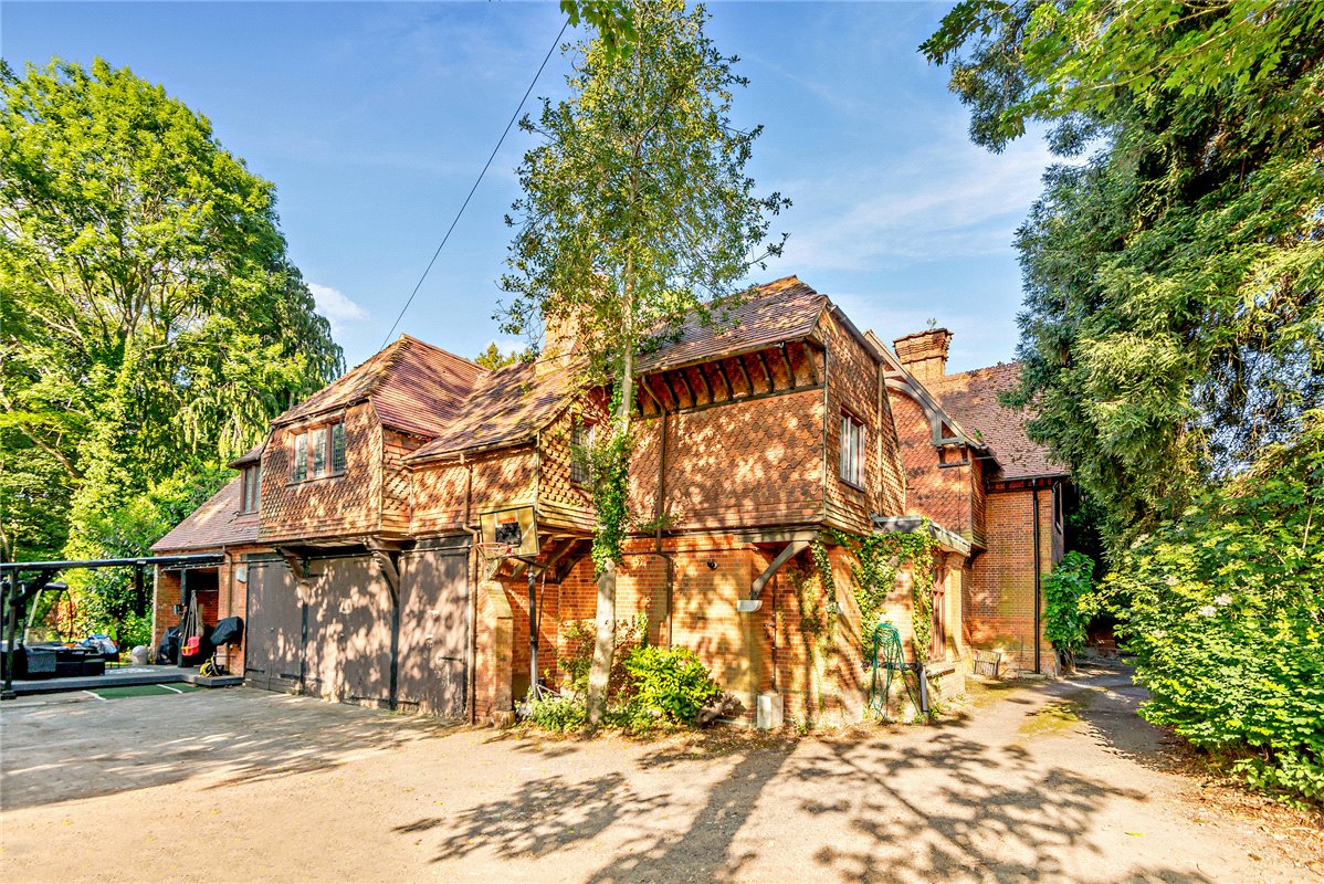 5.5 Sq Ft Country Estate, Priest Hill, Old Windsor, SL4 - Available, Image 27