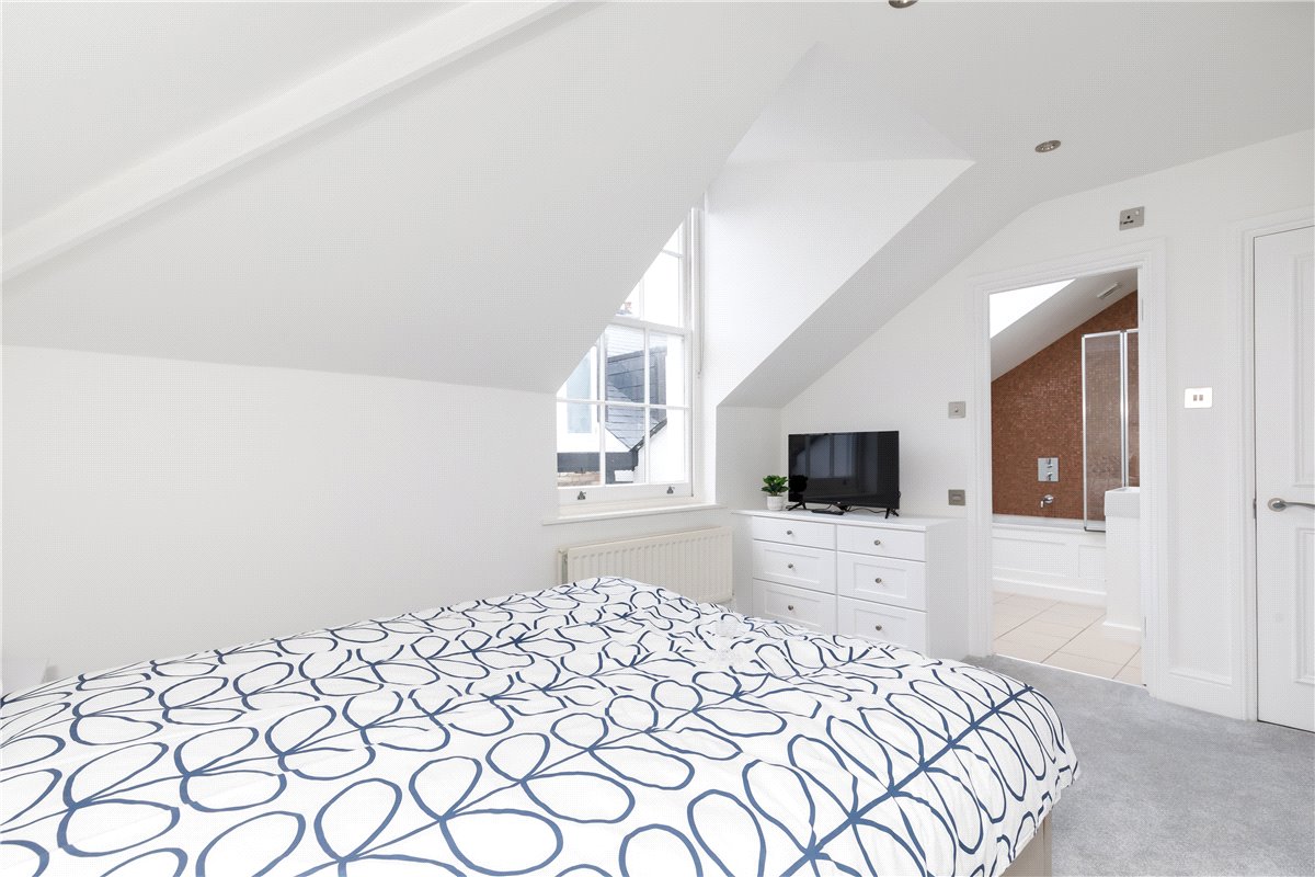 2 bedroom Maisonette, Bolton Gardens, Earls Court, SW5 - Available, Image 12