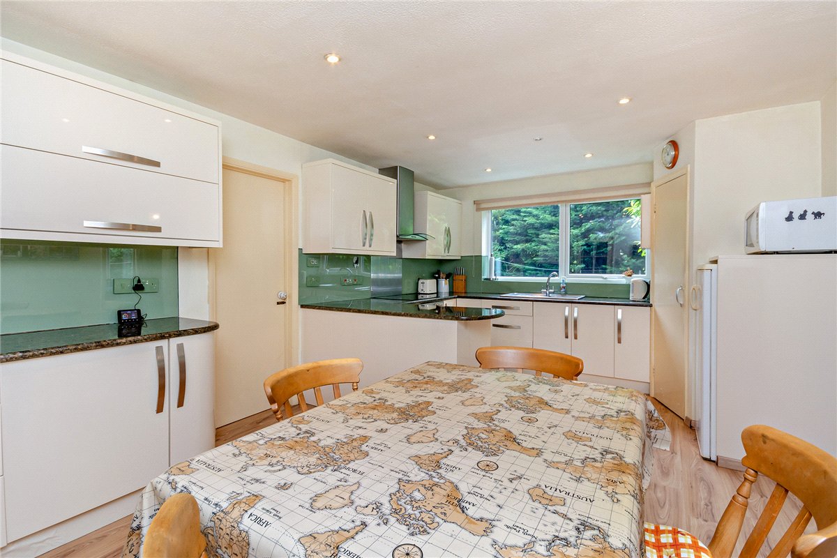 4 bedroom Bungalow, Nimms Meadow, Wantage Road, RG17 - Available, Image 6