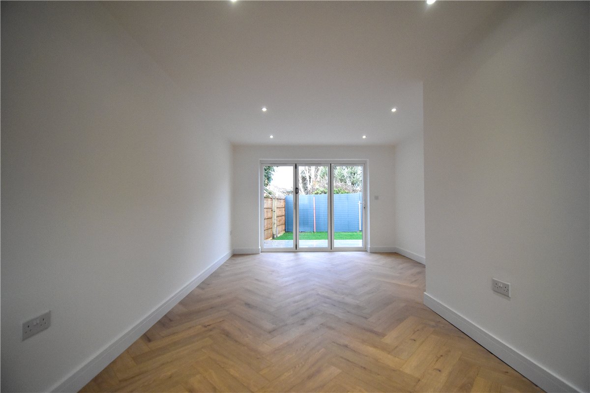 2 bedroom Bungalow, Prentice Close, Longstanton, CB24 - Available, Image 7