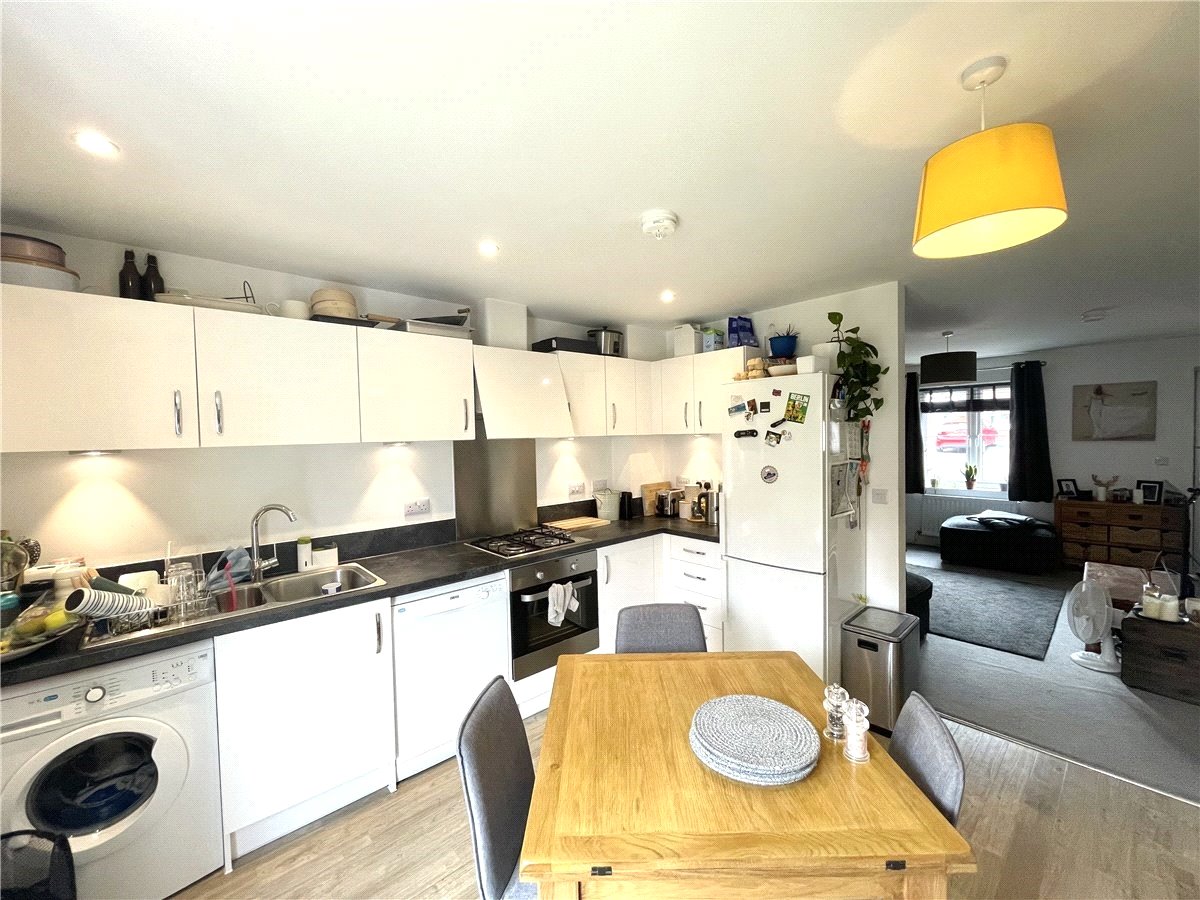 2 bedroom House, Merevale Close, Daventry, NN11 - , Image 4