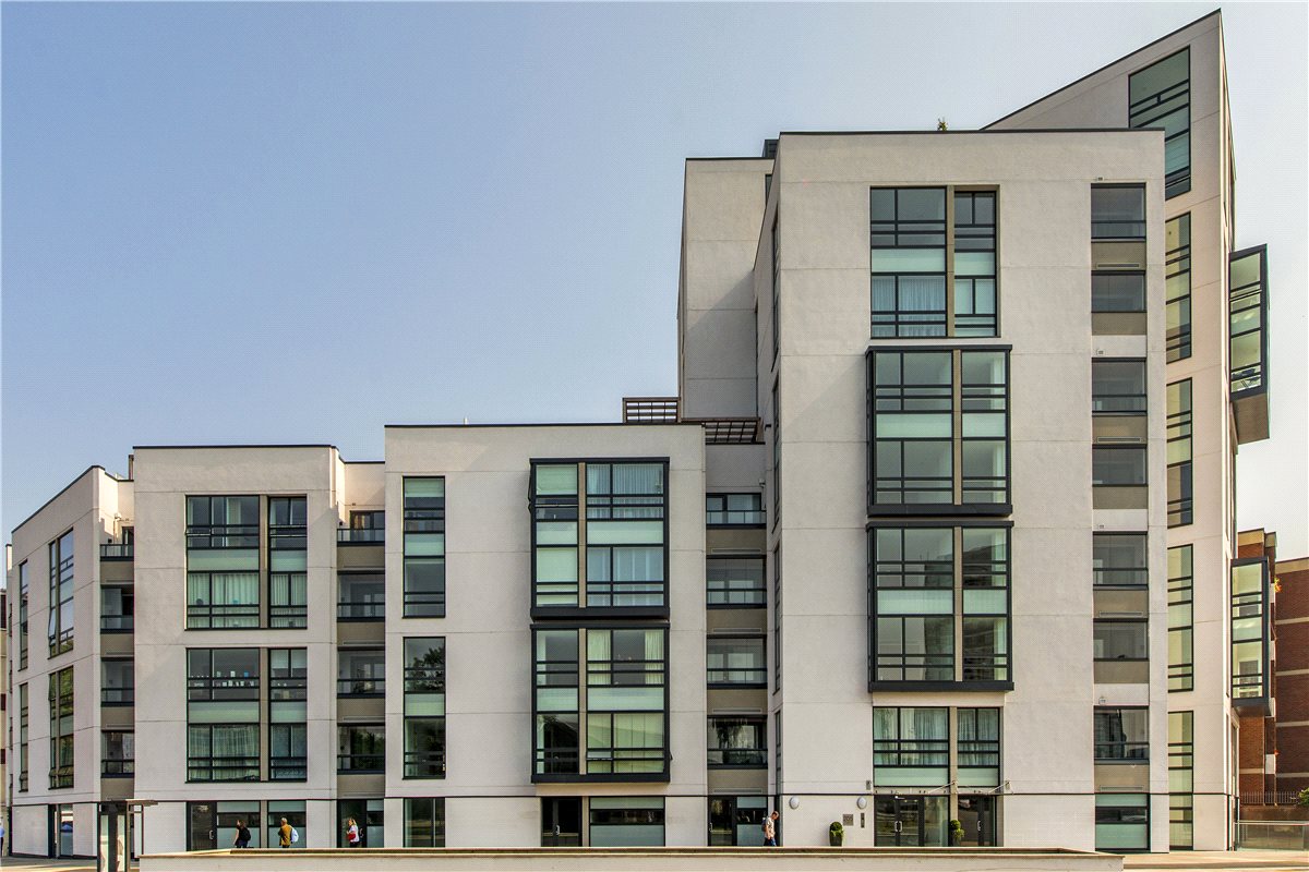 2 bedroom Flat, Holland Park Avenue, Holland Park, W11 - Available, Image 21