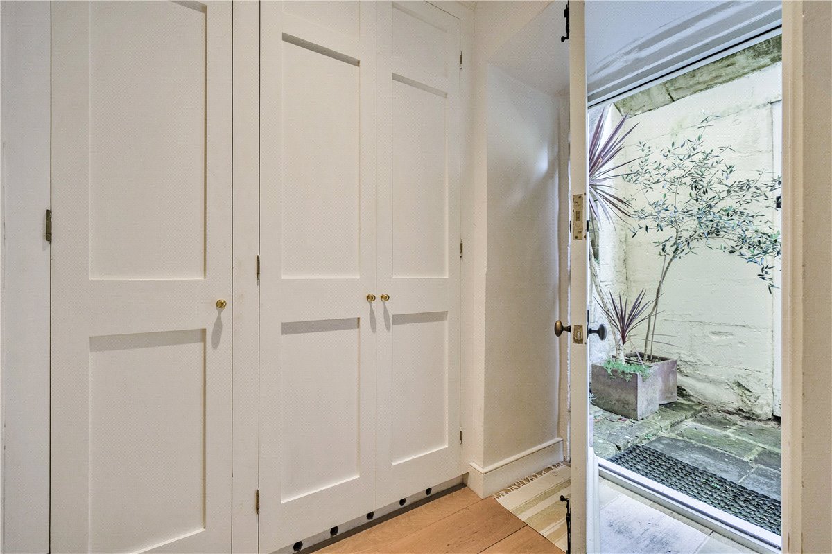 1 bedroom Flat, Park Street, Bath, BA1 - Sold, Image 3