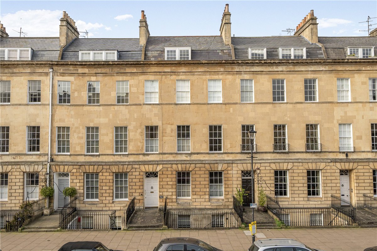 3 bedroom Flat, Great Pulteney Street, Bath, BA2 - Available