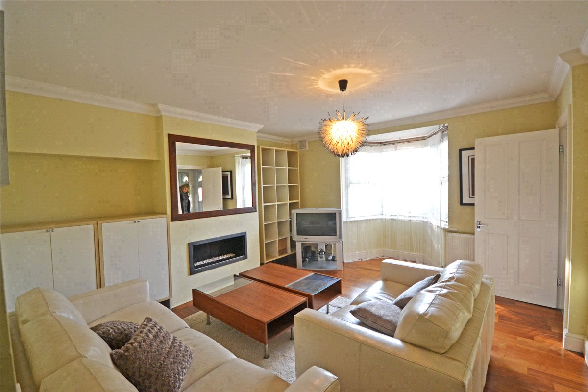 3 bedroom House, Laburnum Close, Cambridge, CB4 - Let Agreed, Image 2