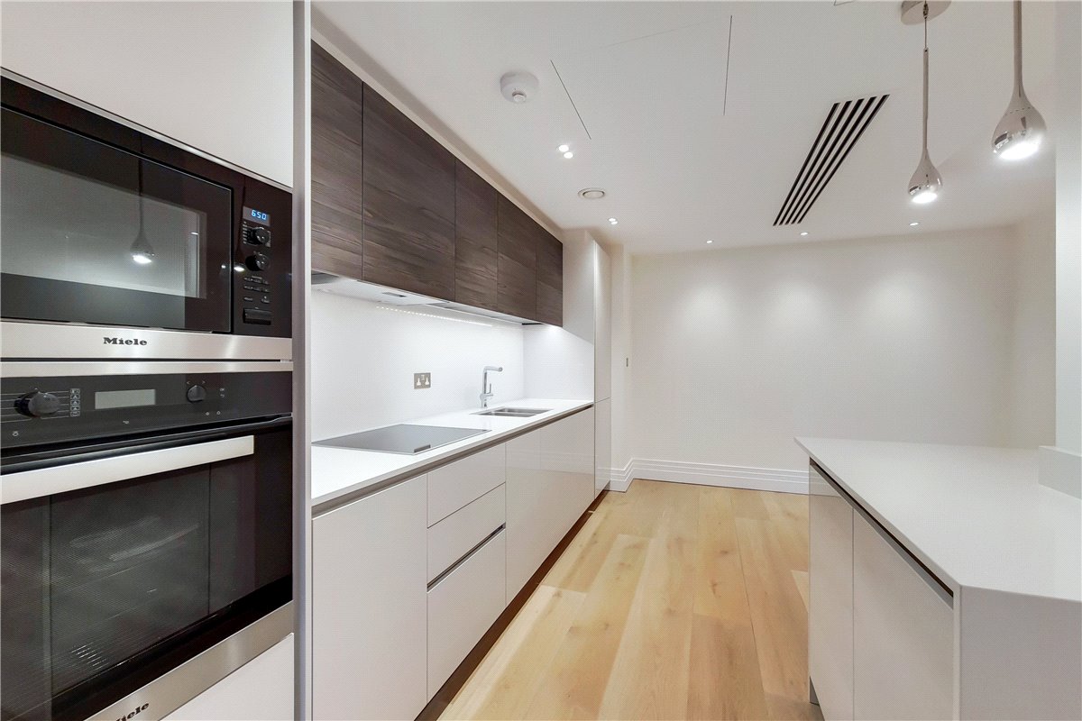 2 bedroom Flat, Kensington Gardens Square, , W2 - Available, Image 2