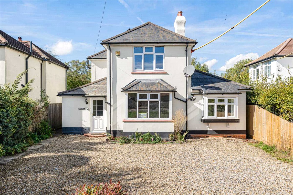3 bedroom House, London Road, Wendover, HP22 - Available