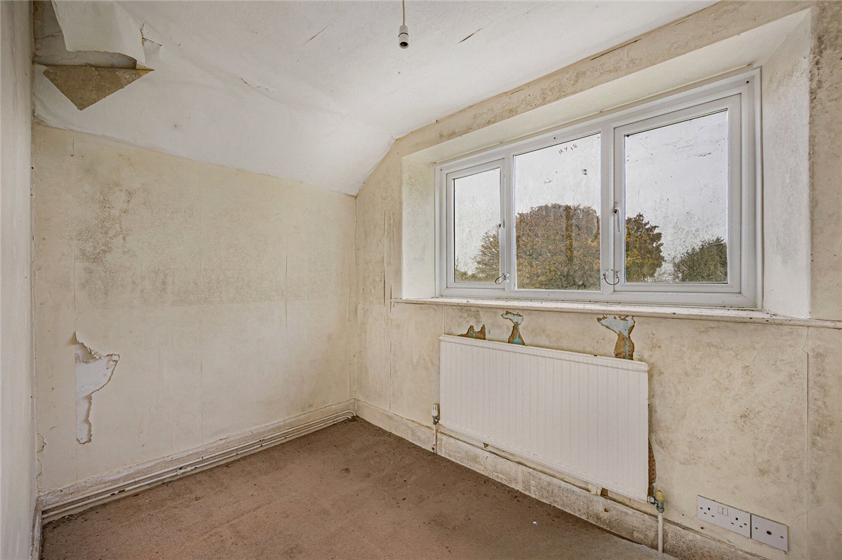 4 bedroom Cottage, Queen Camel, Yeovil, BA22 - Available, Image 4